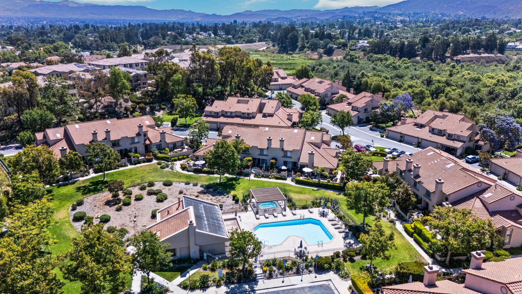 234 Country Club Dr #C Simi Valley — view 17