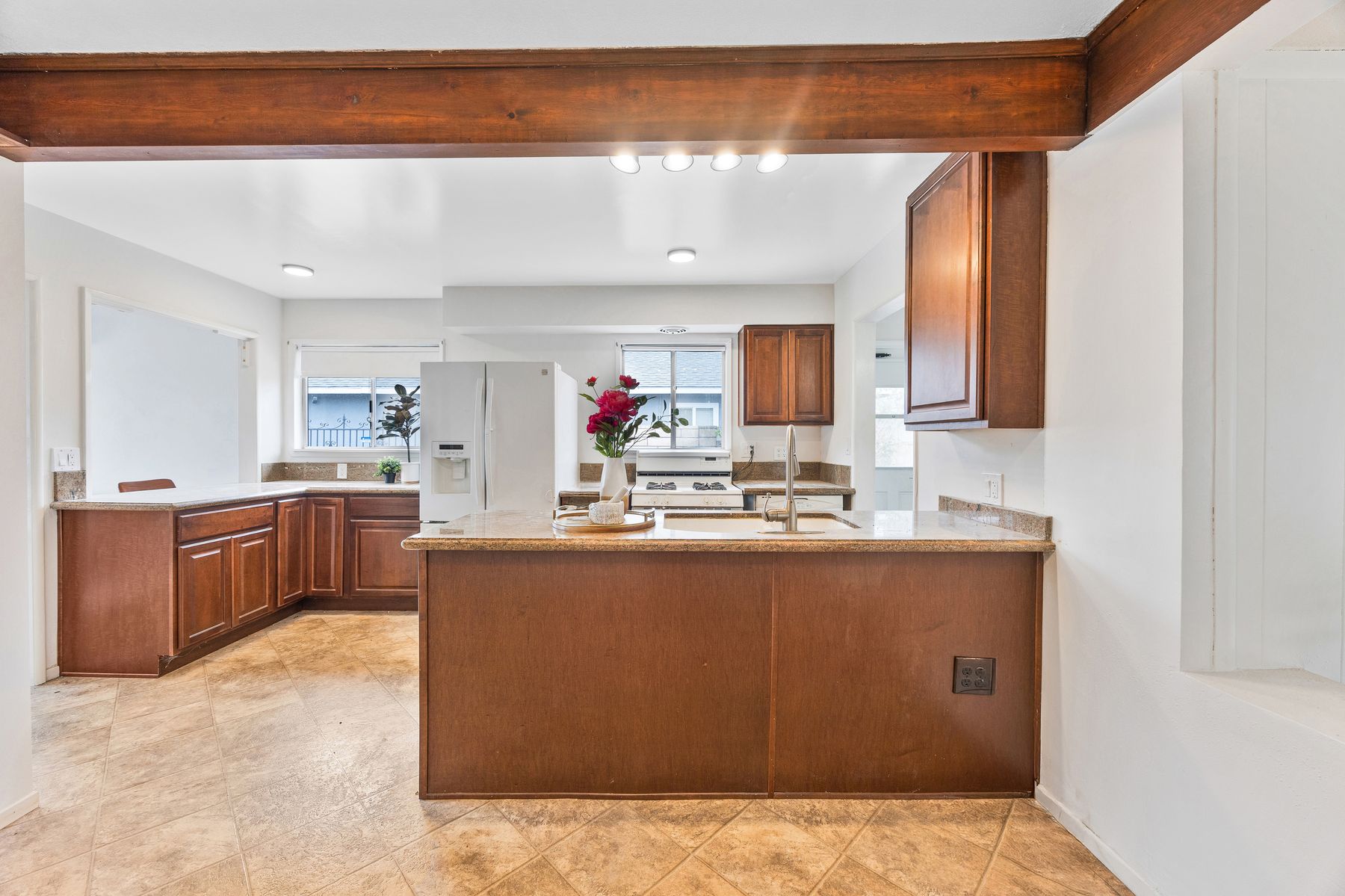 6317 Downey Ave Long Beach — view 21