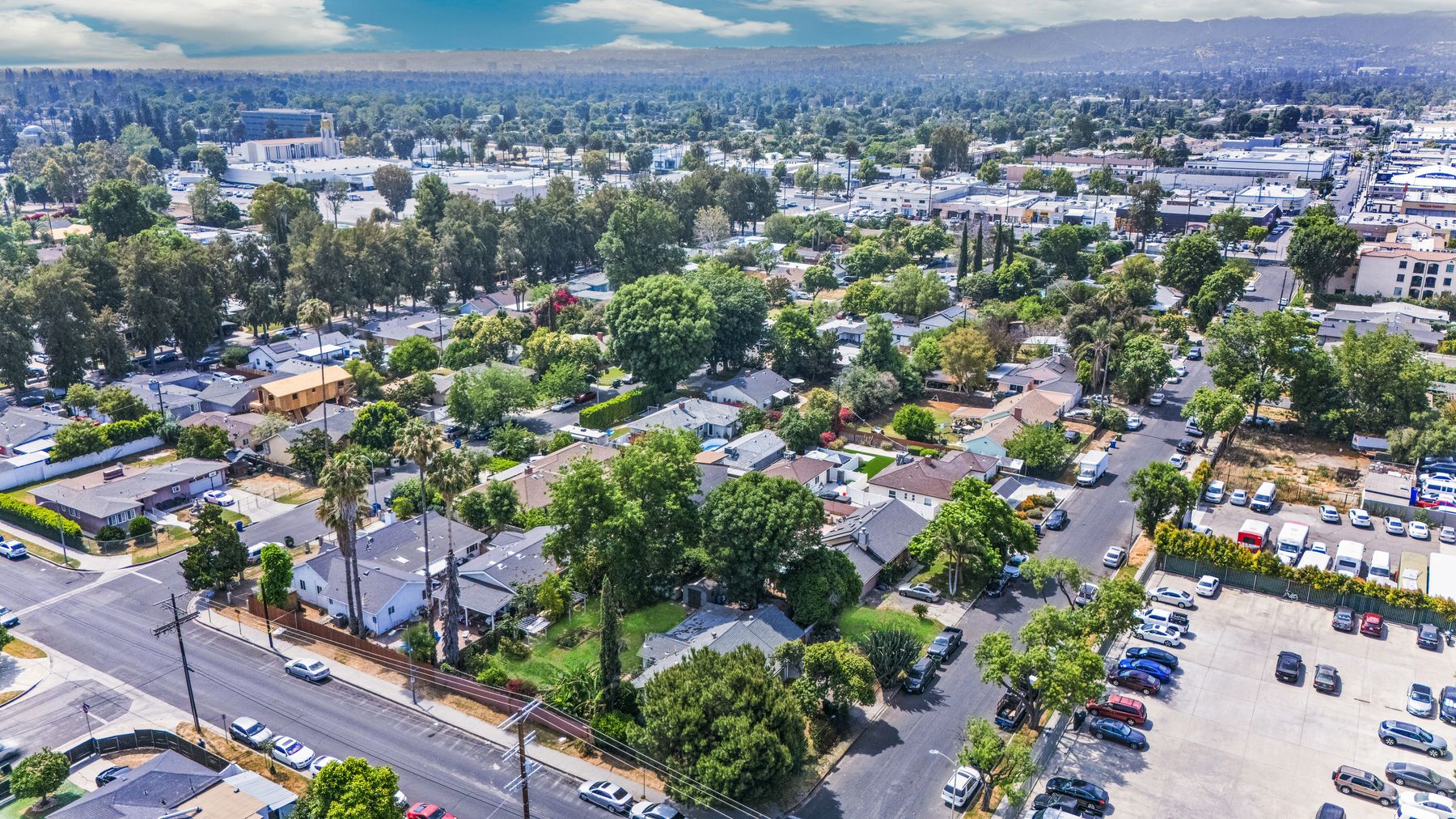 7356 Darby Ave Reseda — view 7