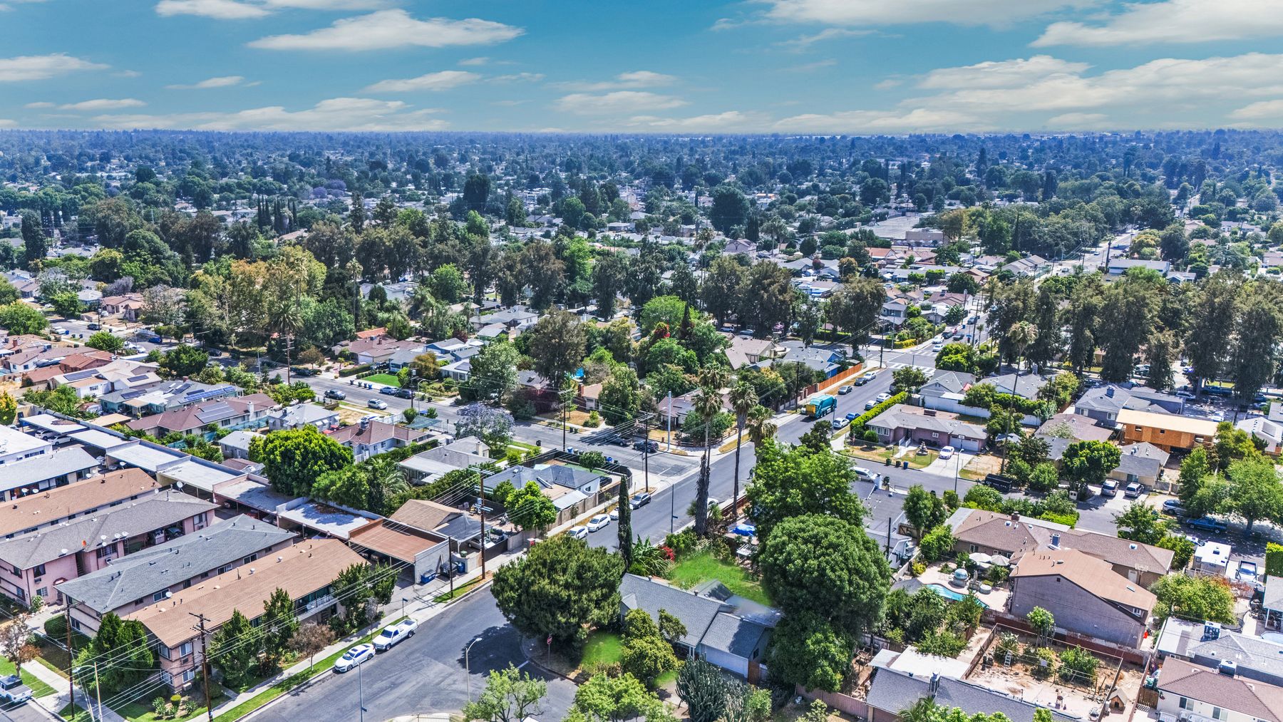 7356 Darby Ave Reseda — view 9