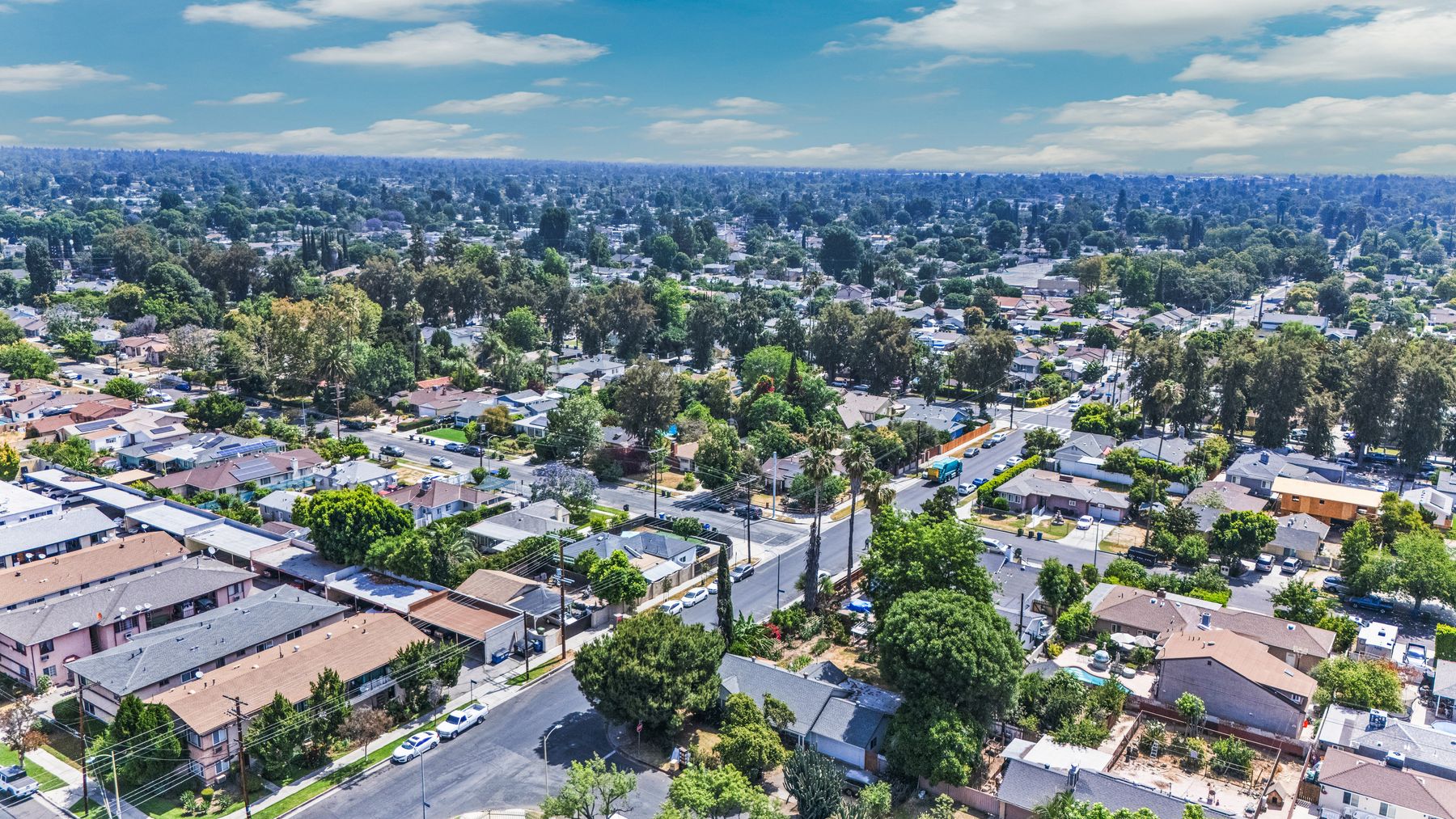 7356 Darby Ave Reseda — view 14