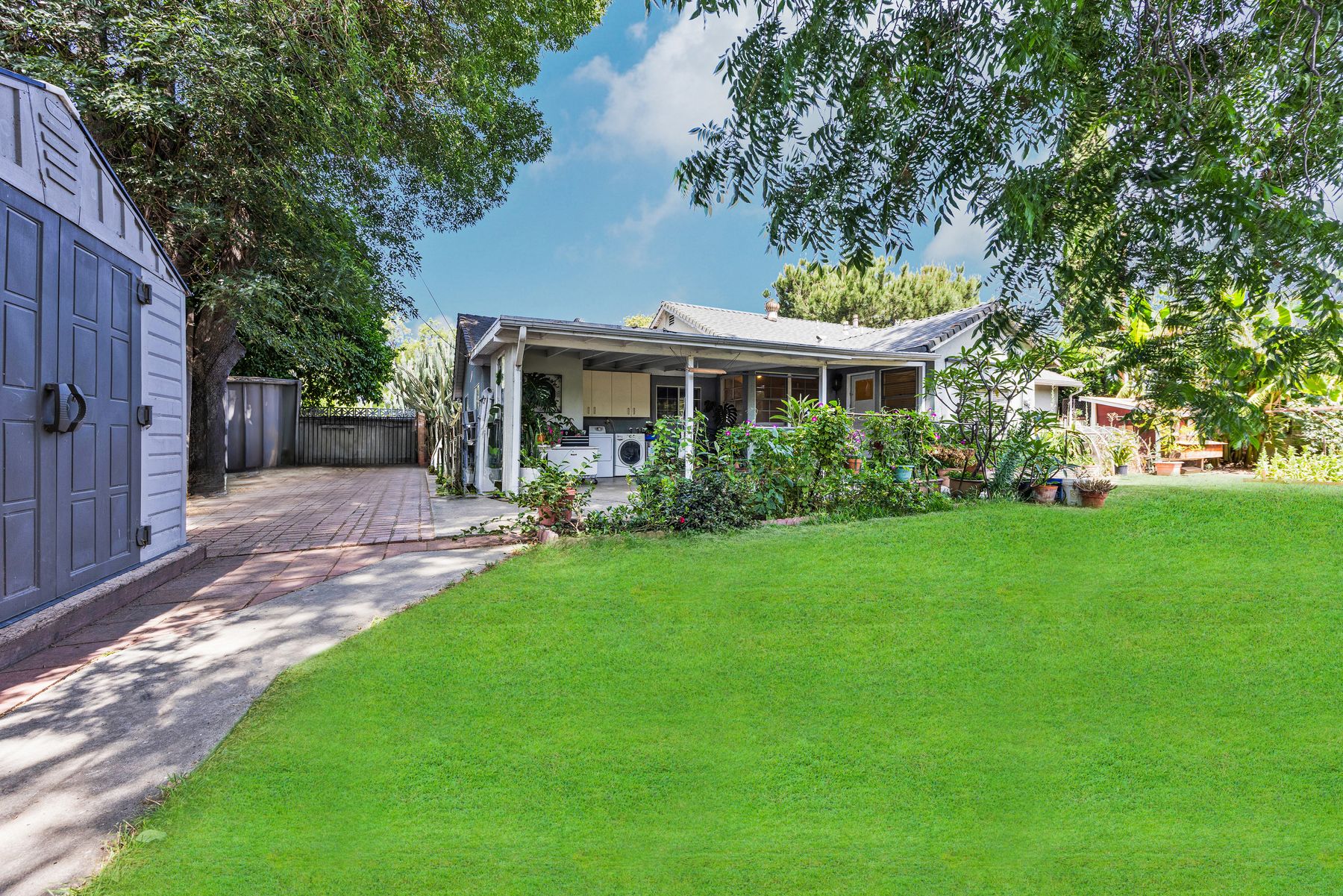 7356 Darby Ave Reseda — view 21